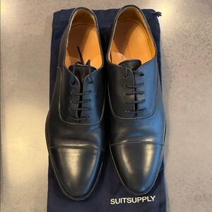 Suitsupply Classic Black Oxford Shoes